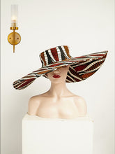 QUEEN Fascinator